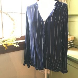Long sleeve casual blue office shirt
